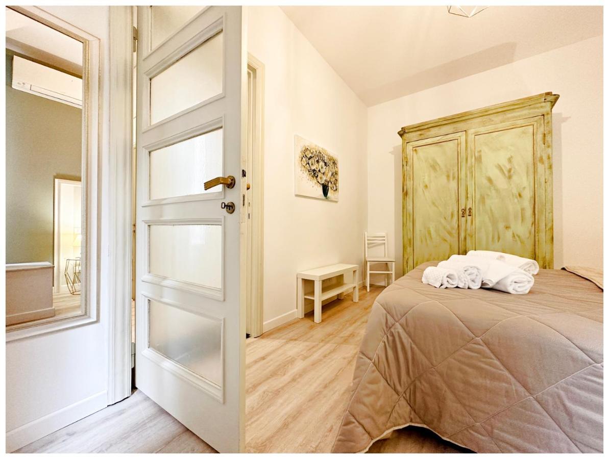 Апартаменты Real Italian Estate - Maps Генуя Экстерьер фото
